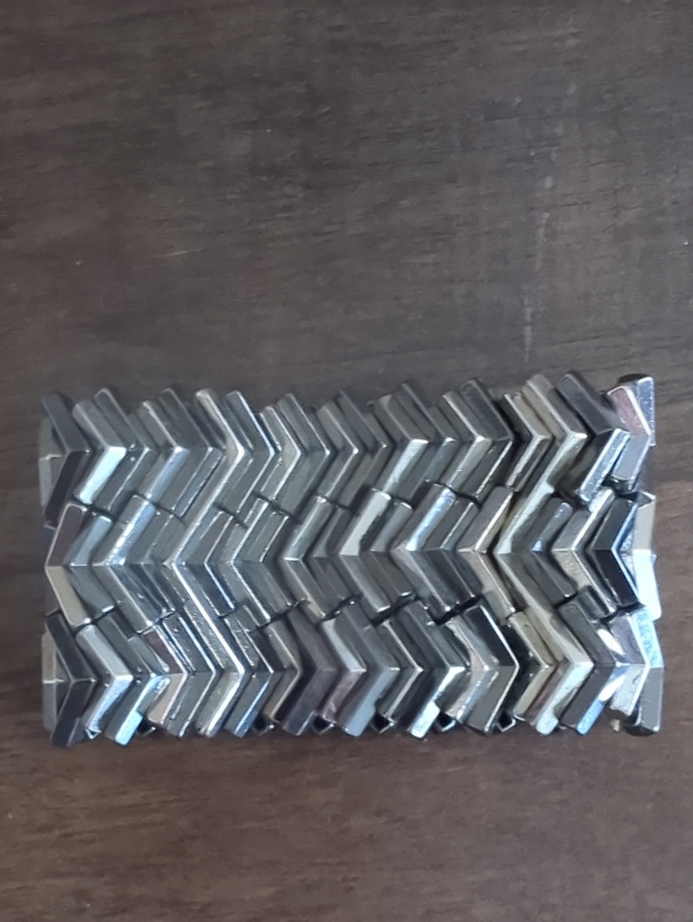 Chevron Link Stretch Bracelet - Silver Tone Vintage 80
